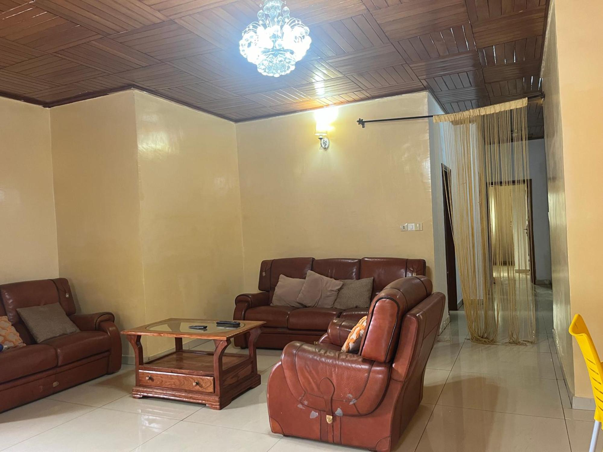 Appartement Moderne De 120M2, Dote De Cameras De Surveillance, Quartier Residentiel, Nkomo Maetur, Yaoundé 外观 照片