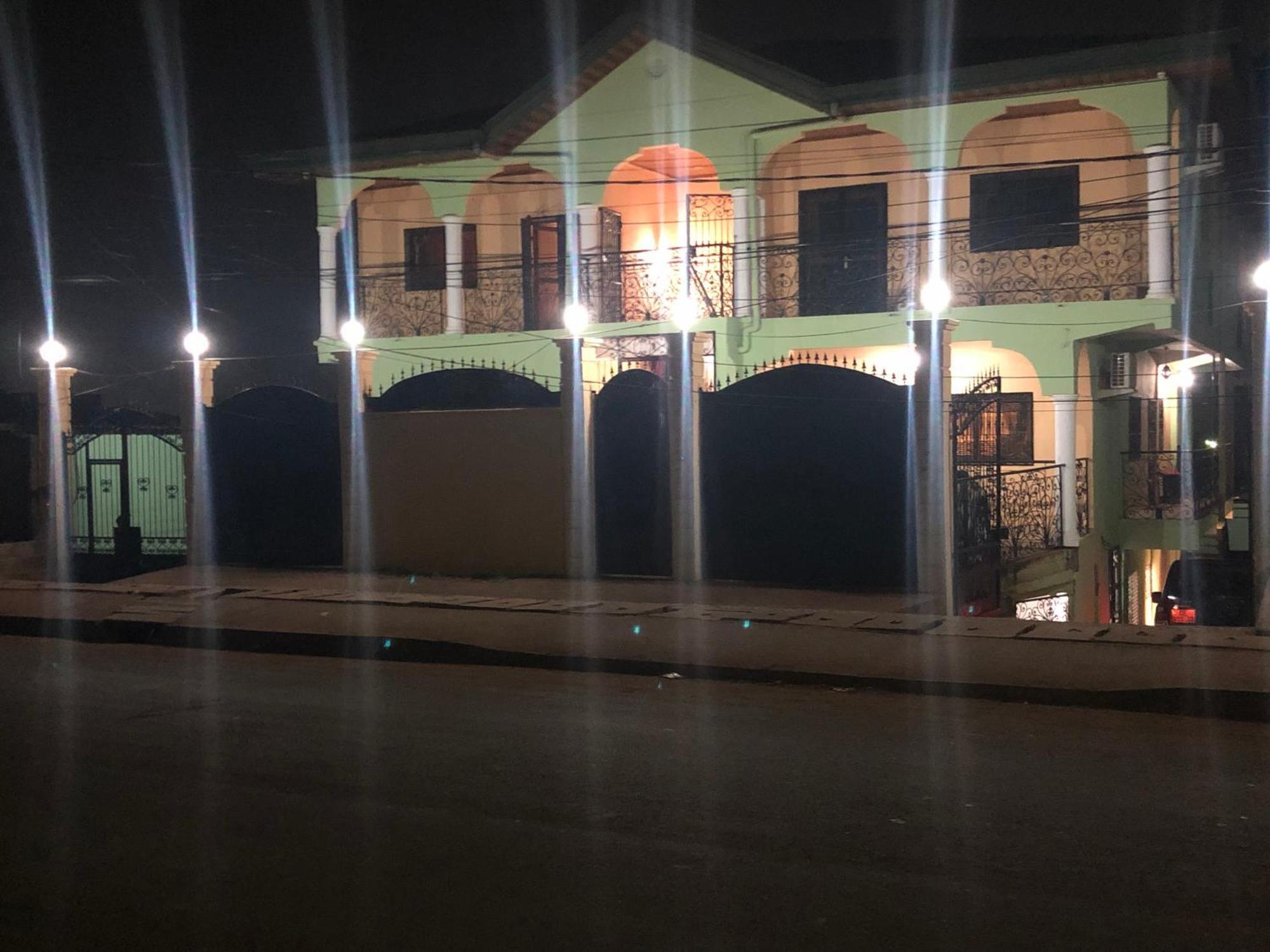 Appartement Moderne De 120M2, Dote De Cameras De Surveillance, Quartier Residentiel, Nkomo Maetur, Yaoundé 外观 照片